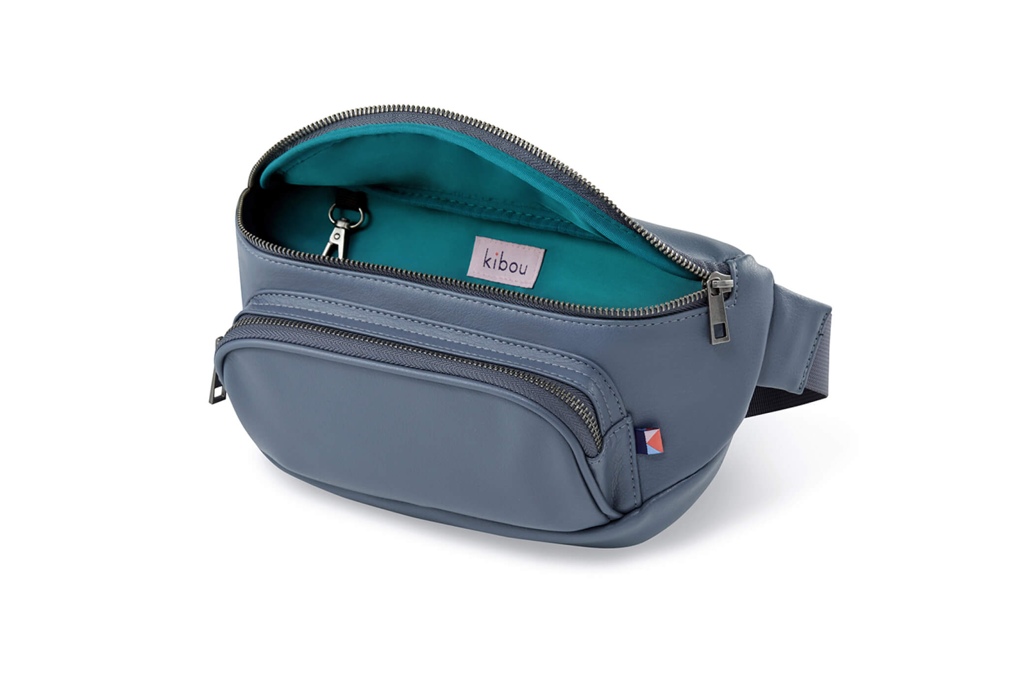 Our premium canvas lined interior keeps all your goods baby-safe.